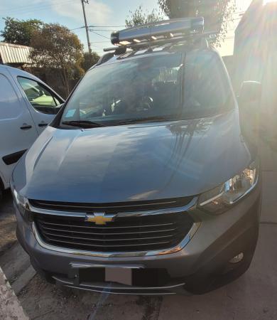 VENDO AUTO CHEVROLET SPIN ACTIVE 7