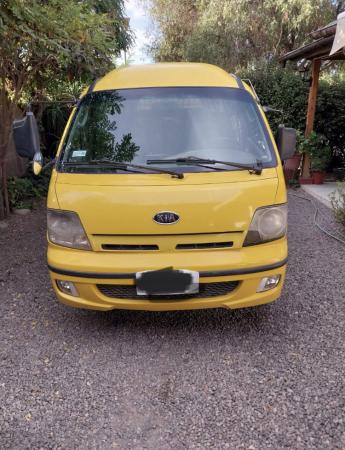 SE VENDE FURGÓN KIA BESTA ||