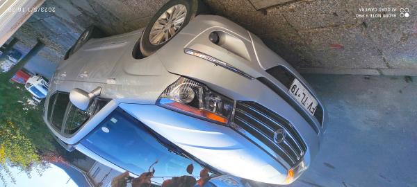 SSANGYONG STAVIC 2013 AUTOMÁTICA