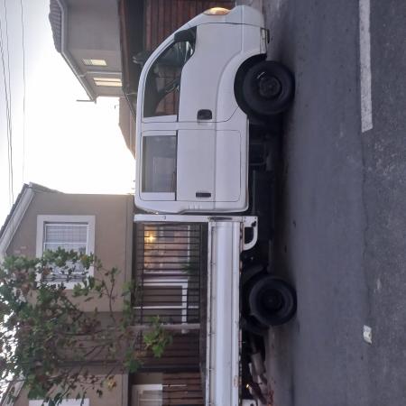 SE VENDE CAMION KIA FRONTIER 2008