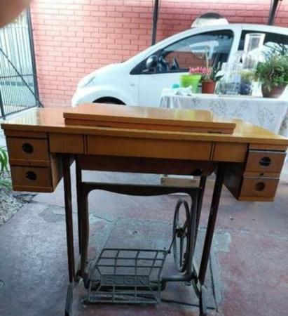 VENDO MAQUINA DE COCER 