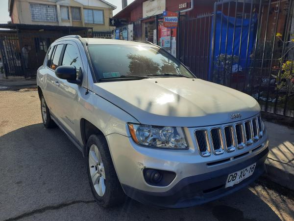 SE VENDE JEEP COMPASS