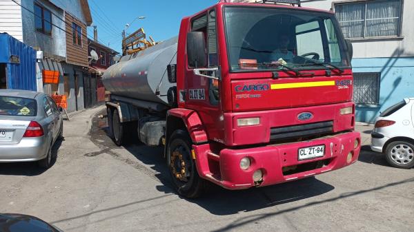 VENDO CAMION ALJIBE