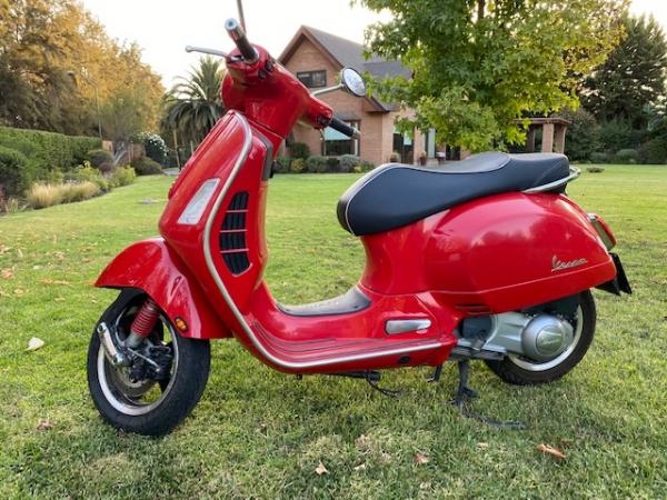 VESPA 300 SUPER SPORT OPORTUNIDAD