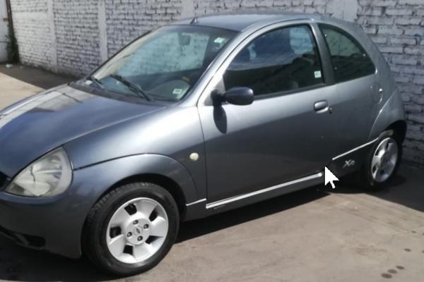 VENDO FORD KA 2005