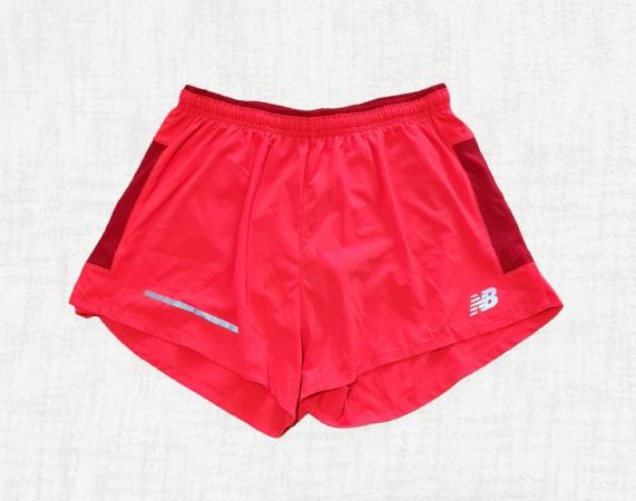 SHORT NEW BALANCE RUNNING HOMBRE. TALLA S