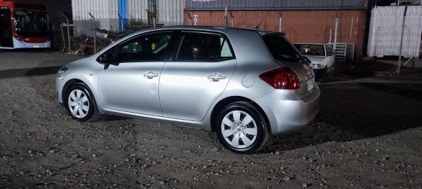  VENDO TOYOTA AURIS 