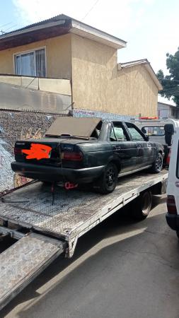 SE VENDE PARA REPARAR O DESARME