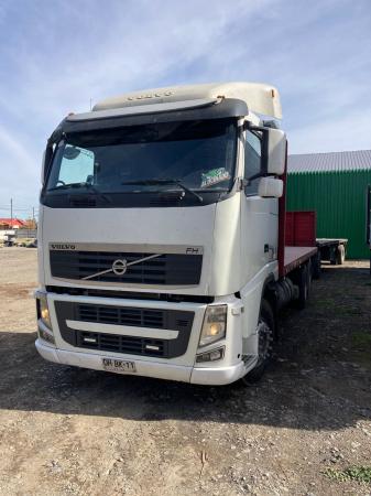 VENDO CAMION FH 12  6X2 AÑO 2011 
