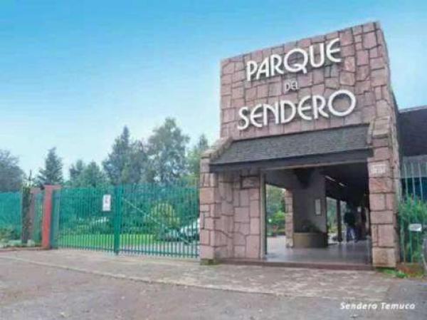 Sepultura Familiar Con 2 Servicios F