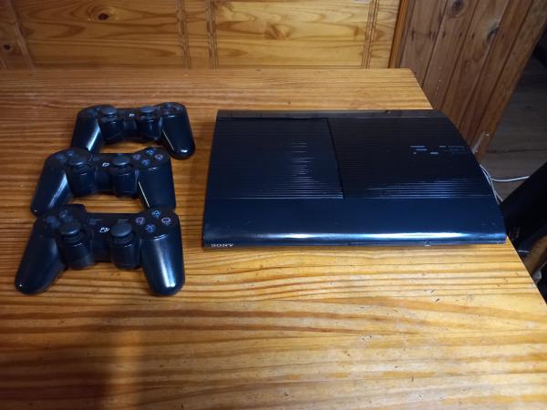 PLAY STATION 3SLIM