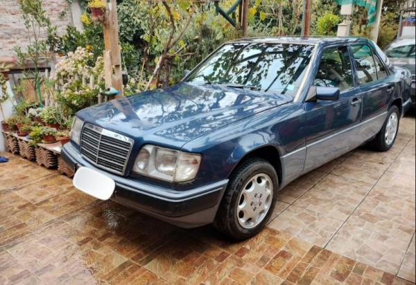 MERCEDES BENZ 300E 1991 