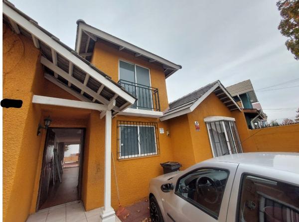 Gran Casa De 2 Pisos