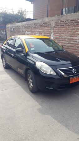Taxi Básico Nissan Versa 2013