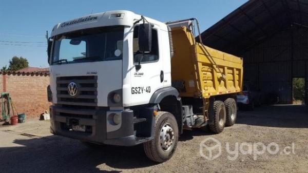 CAMION TOLVA DE 15 M3 VOLKSWAGEN 31-390 - AÑO 2014