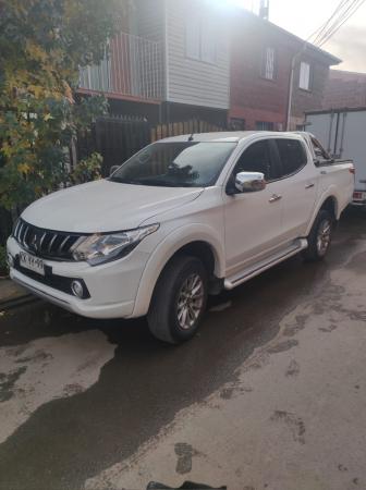 VENDO MITSUBISHI L200