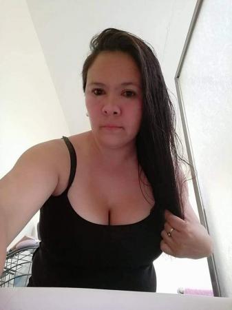 MATRIMONIO BUSCA TRABAJO 