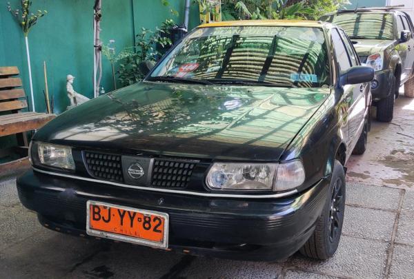 NISSAN V16 (2009) LICITADO TAXI BÁSICO HASTA 2027