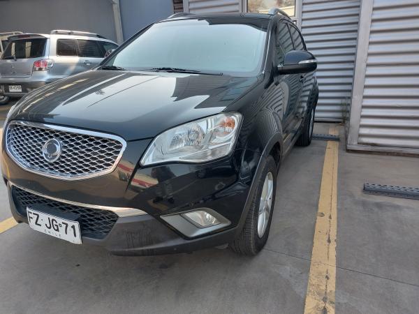 SSANGYONG  KORANDO,  DIESEL 
