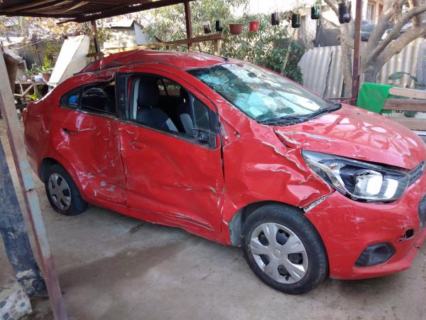 VENDO AUTO PARA DESARME