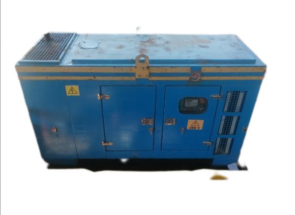 GENERADOR 90KVA CUMMINS