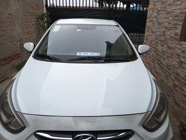 TAXI EJECUTIVO