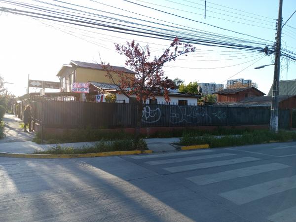 VENDO CASA EN LA CISTERNA 
