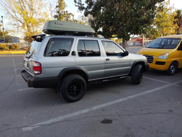 VENDO NISSAN PATFHINDER 3.3 