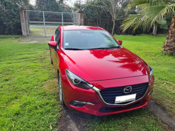 VENDO MAZDA 