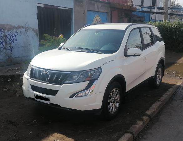 MAHINDRA XUV500 2019