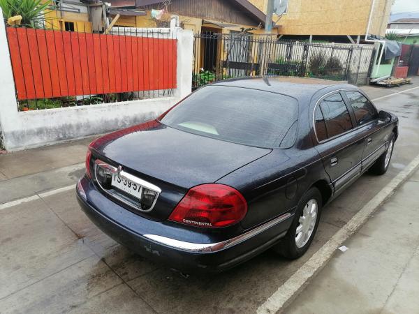 LINCOLN TOWN CAR AUTO DE COLECCION