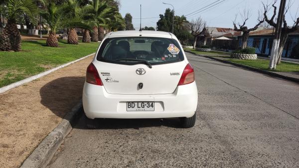 VENDO TOYOTA YARIS SPORT