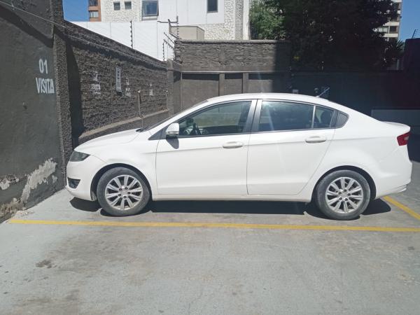 SE VENDE PROTON EXCELENTE AUTO AÑO 2017