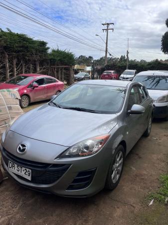MAZDA 3 EXCELENTES CONDICIONES