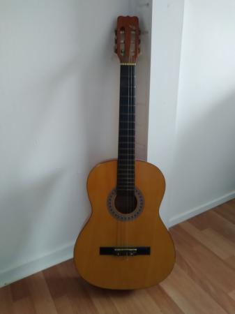 SE VENDE GUITARRA CLÁSICA SANTANA