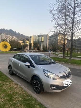 KIA RIO 4 2014 1.4 AUTOMATICO 
