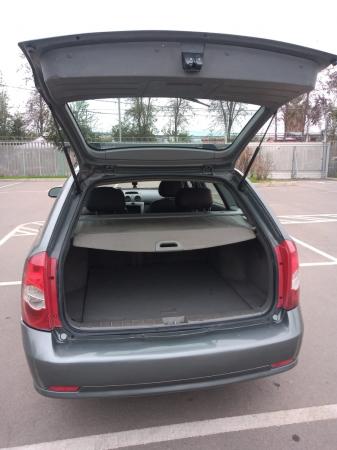 AUTO FAMILIAR, ÚNICO DUEÑO AÑO 2012, 