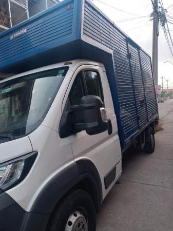 VENDO PEUGEOT BOXER AÑO 2017
