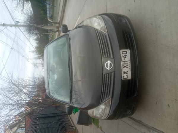 NISSAN TIIDA 2012