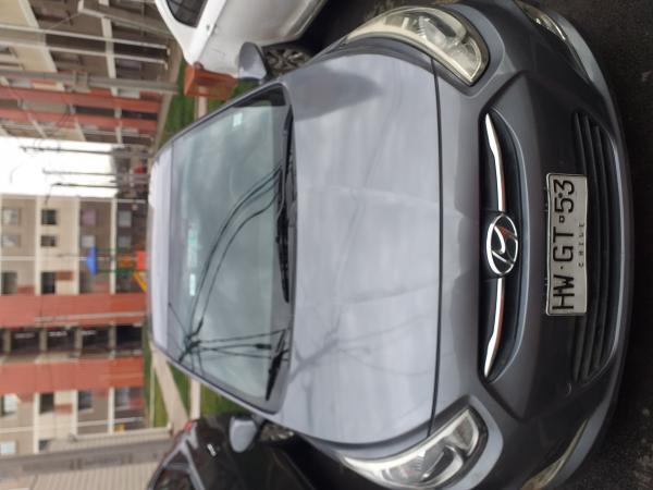 HYUNDAI ACCENT HATCHBACK 2016