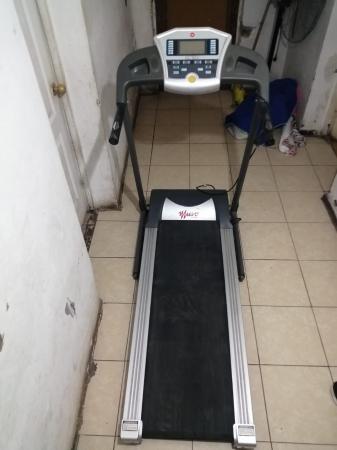 VENDO MAQUINA TROTADORA 