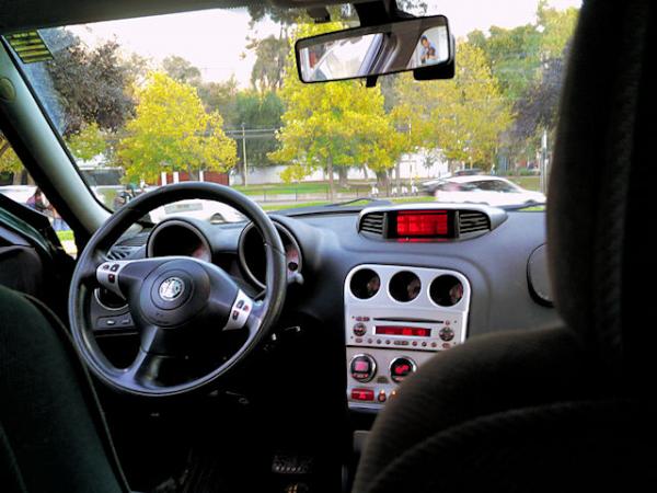 AUTOMOVIL 2004, 2.0 ALFA ROMEO