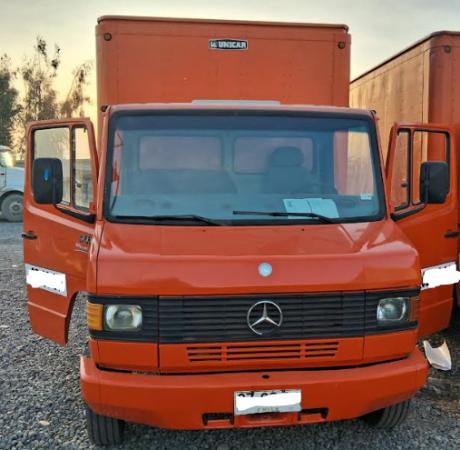 MERCEDES BENZ MODELO 711 PLUS AÑO 2011