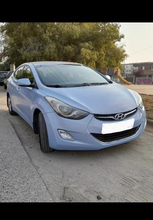 ELANTRA FULL EQUIPO