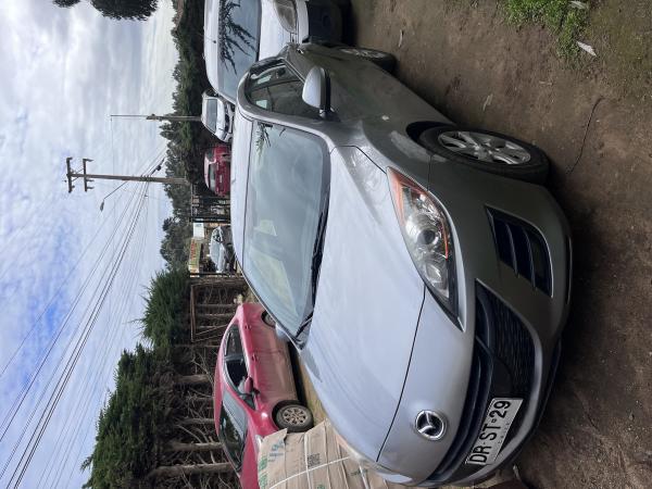 MAZDA 3 EXCELENTES CONDICIONES