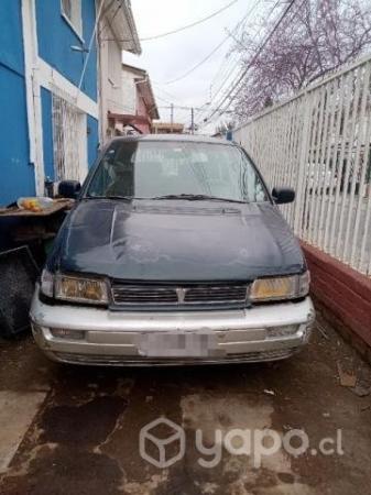 VENDO HYUNDAI SANTAMO 2000