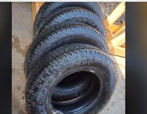 NEUMÁTICOS  190/80R15  DE SUSUKI JIMNY