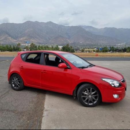 HYUNDAI I30 GLS 1.6 TURBO DIESEL