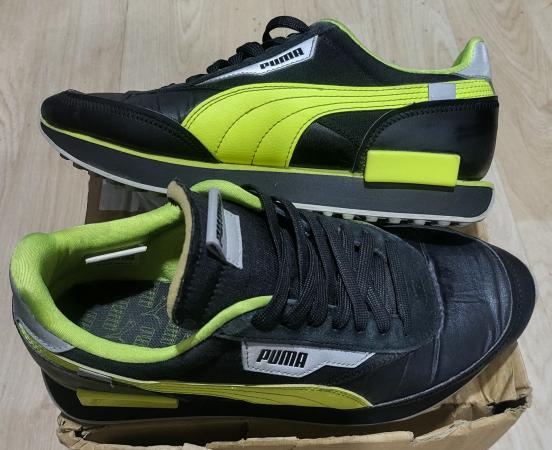 PUMA FUTURE RIDER RISK ALERT NEGRO