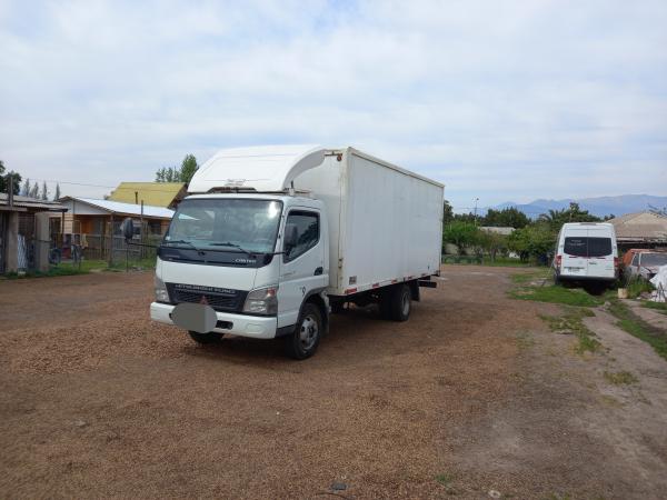 CAMION MITSUBISHI CANTER FUSO 6.5 2014 